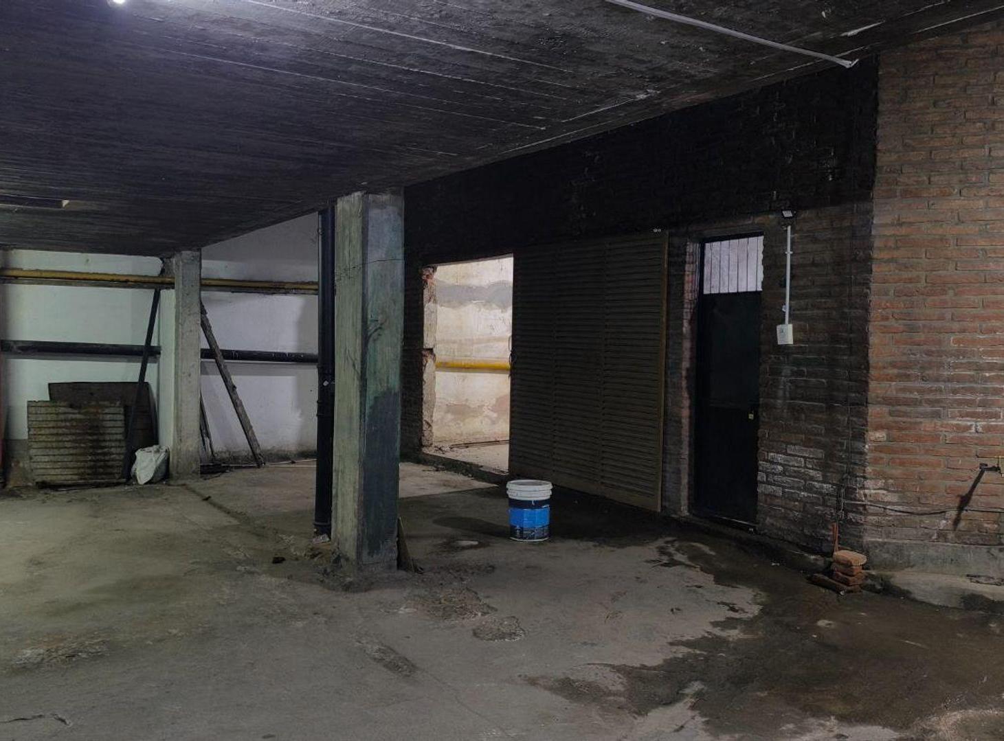 Foto de VENTA de Cochera + Depósito en Barrio Sur., imagen 3