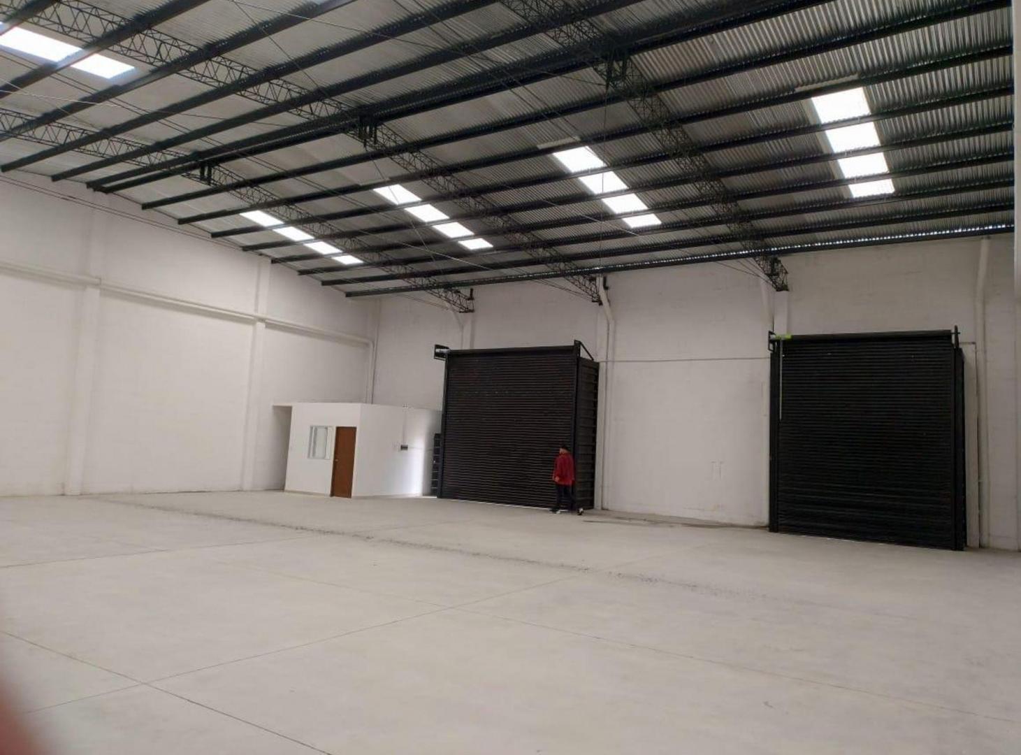 Foto de ALQUILER GALPON 400 MT2 PARQUE LOGISTICO LULES, imagen 1