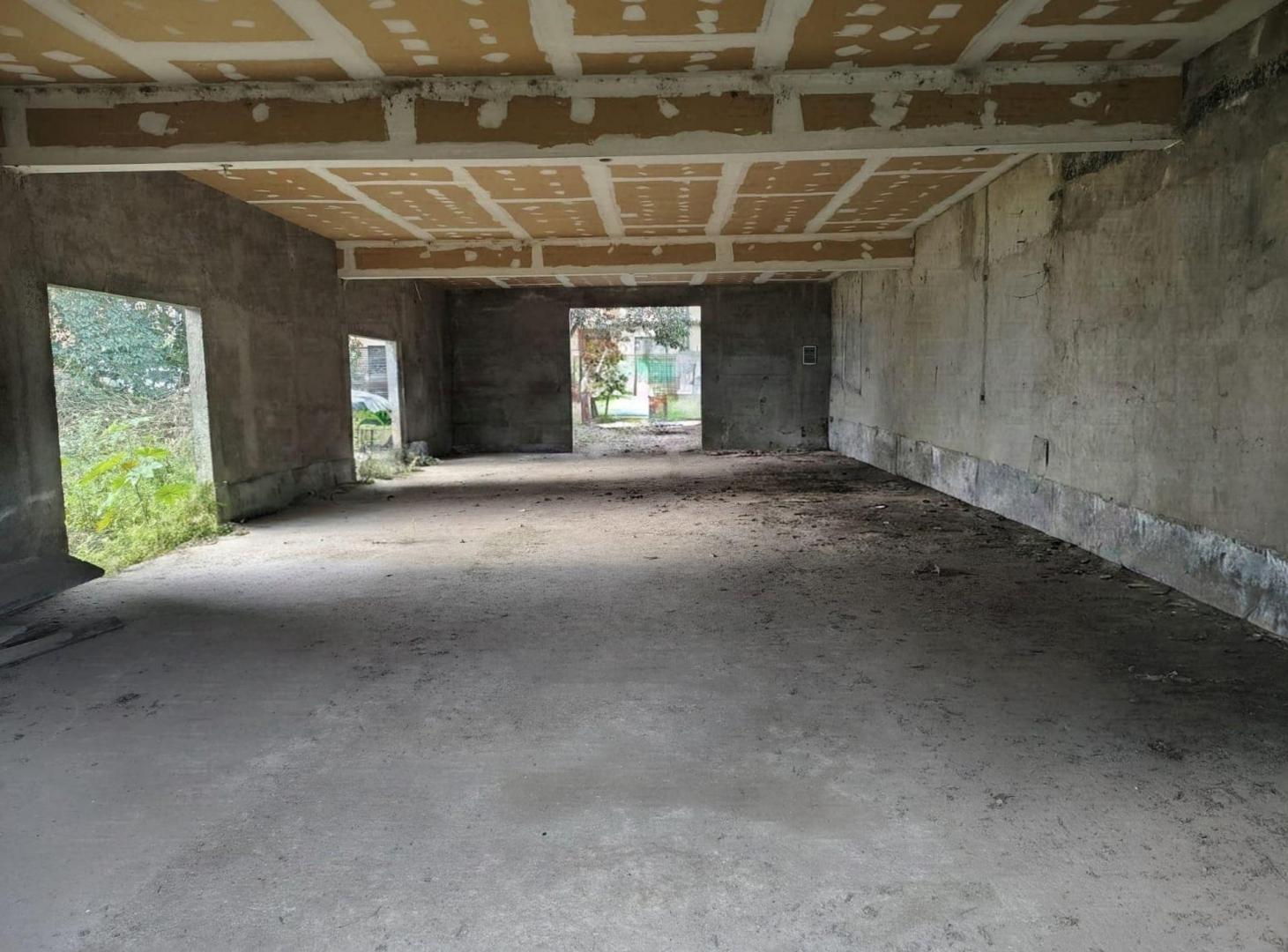 Foto de VENTA TERRENO CON CONSTRUCCION - FLEMING 2900 - YB, imagen 2