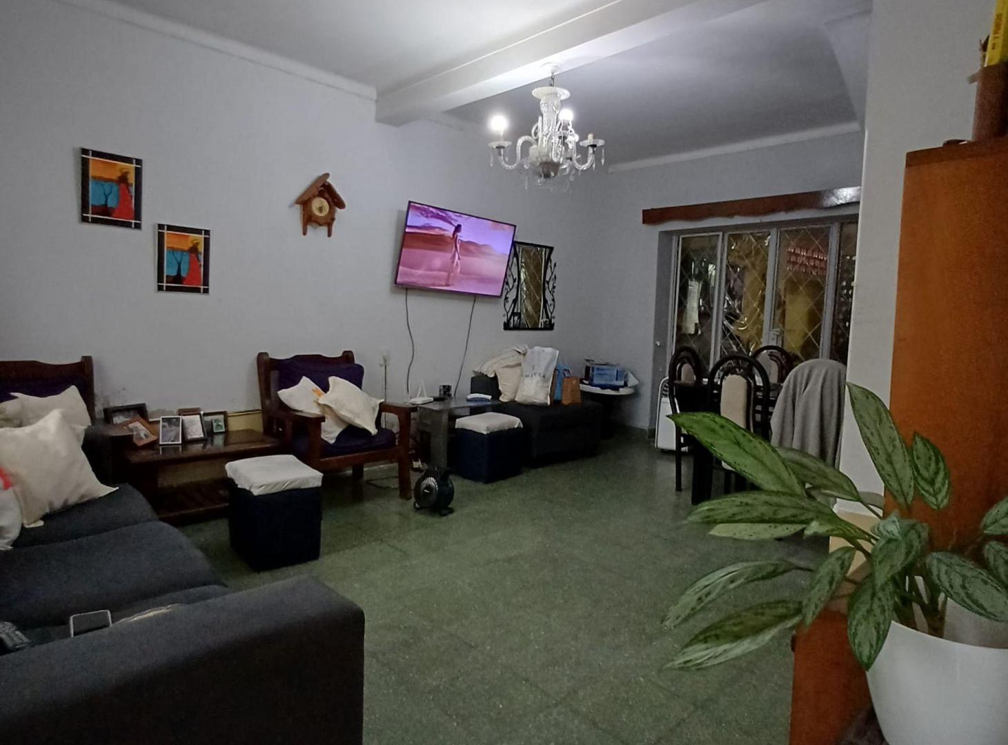 Foto de Casa 3 Dorm. Apta Crédito - jardín cochera y fondo, imagen 2