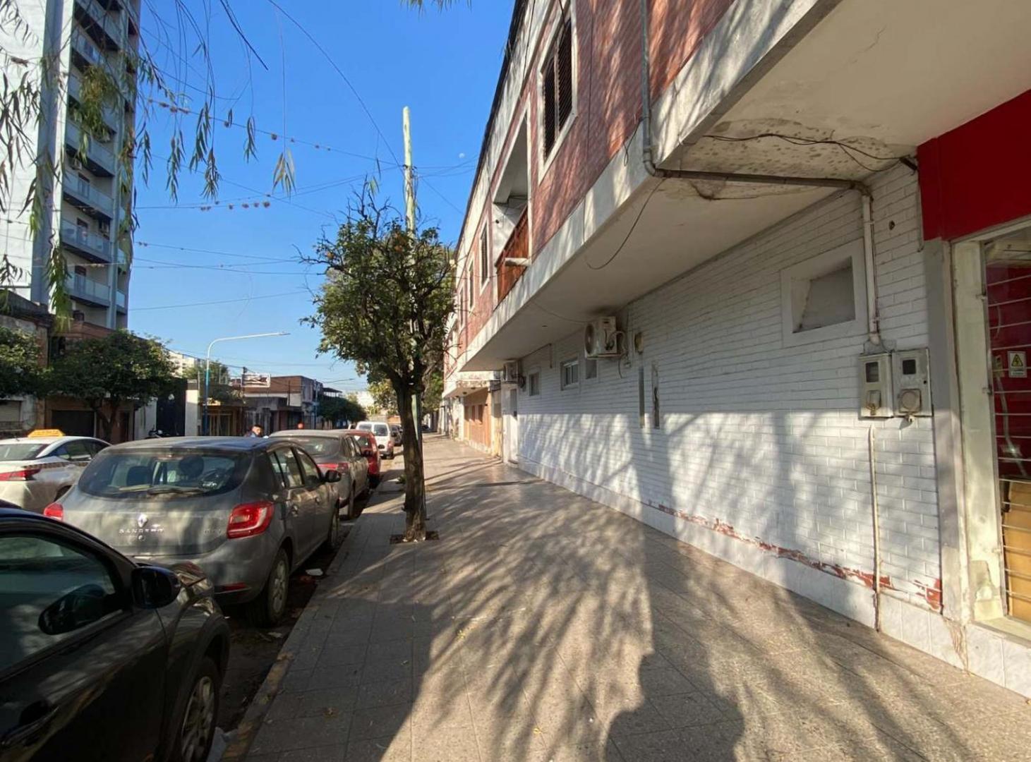Foto de EDIFICIO COMERCIAL + CENTRO DE CONSULTORIOS + VIV, imagen 5