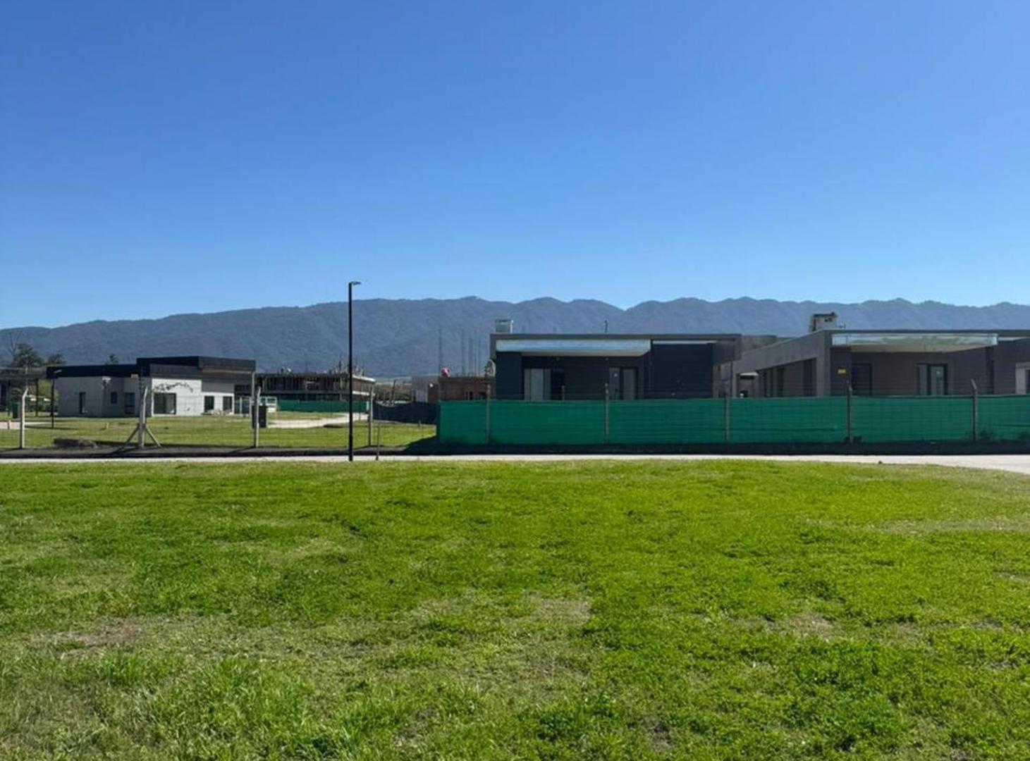 Foto de TERRENO CENTRAL EN VENTA VIENTO SUR, imagen 4