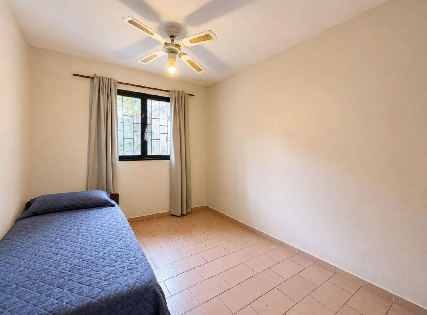 Foto de VENTA CASA A REFACCIONAR 3 DORMIT YERBA BUENA, imagen 3