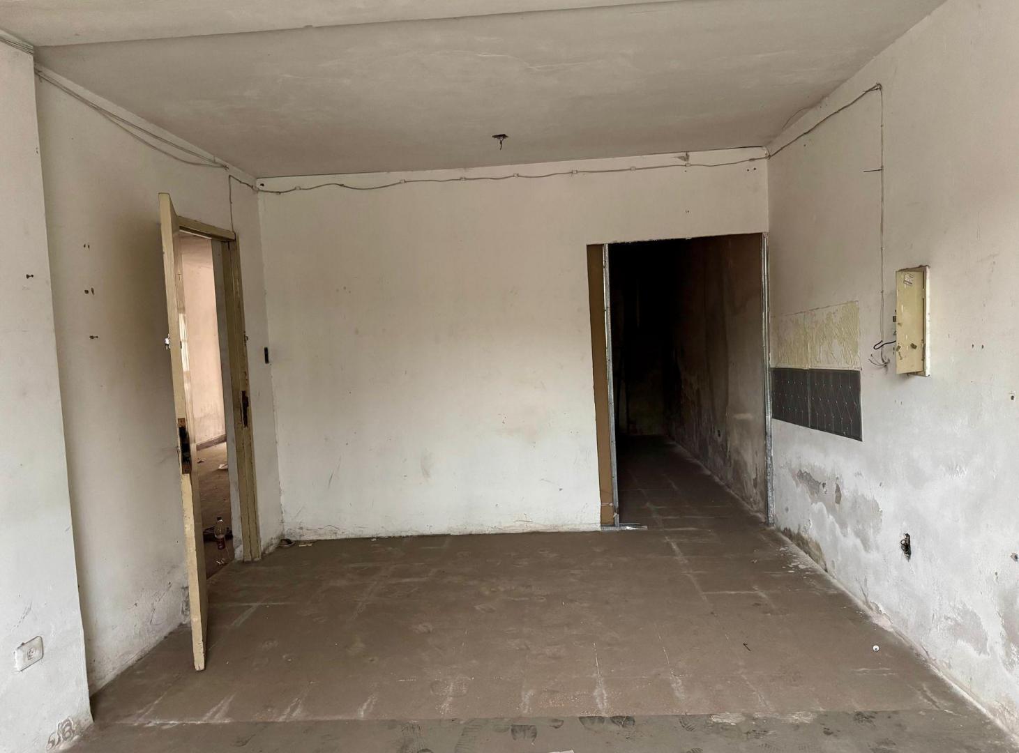 Foto de VENTA CASA A REFACCIONAR ZONA PZTA MITRE, imagen 4