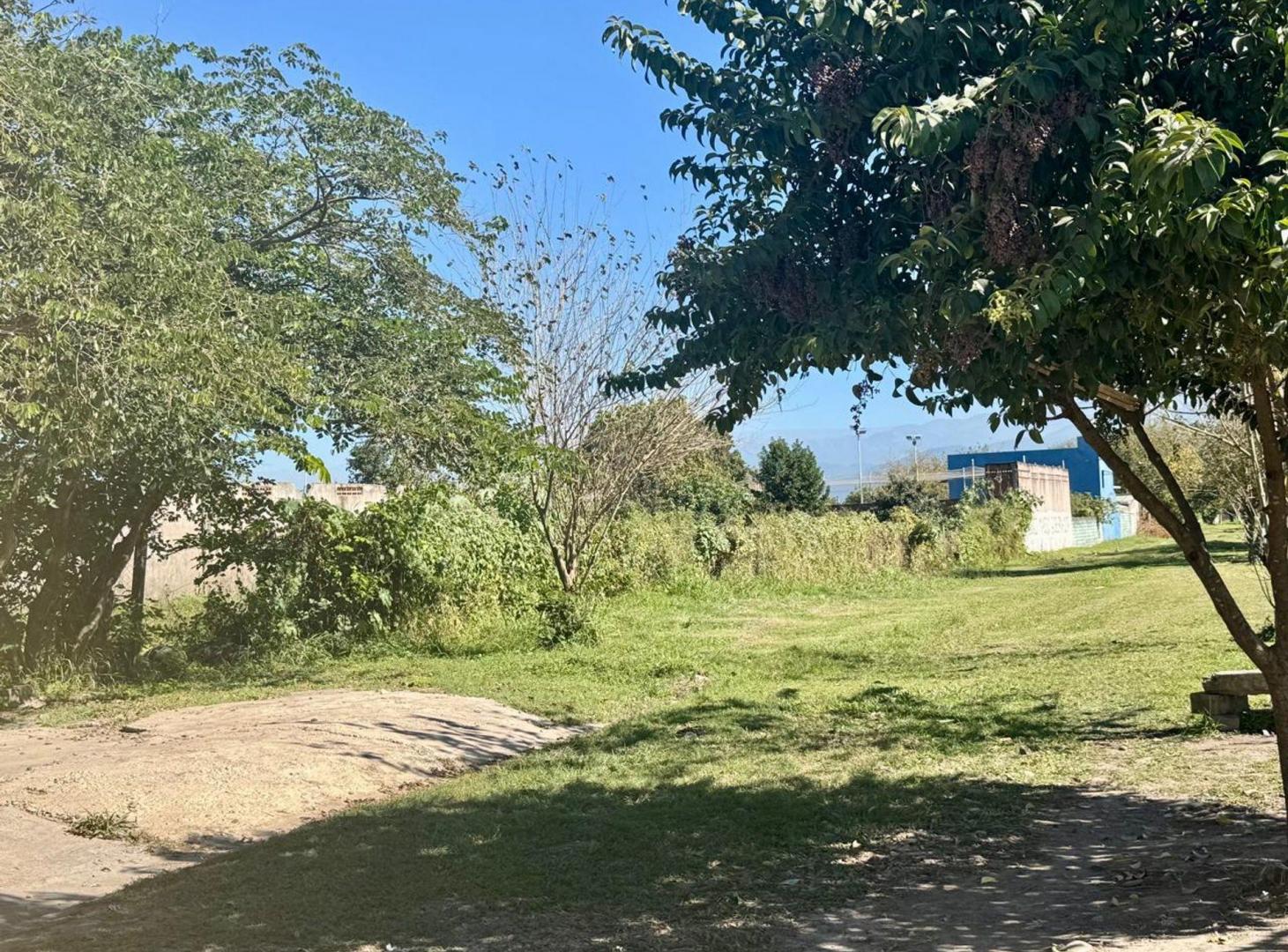 Foto de VENTA TERRENO SOBRE AVENIDA, imagen 1