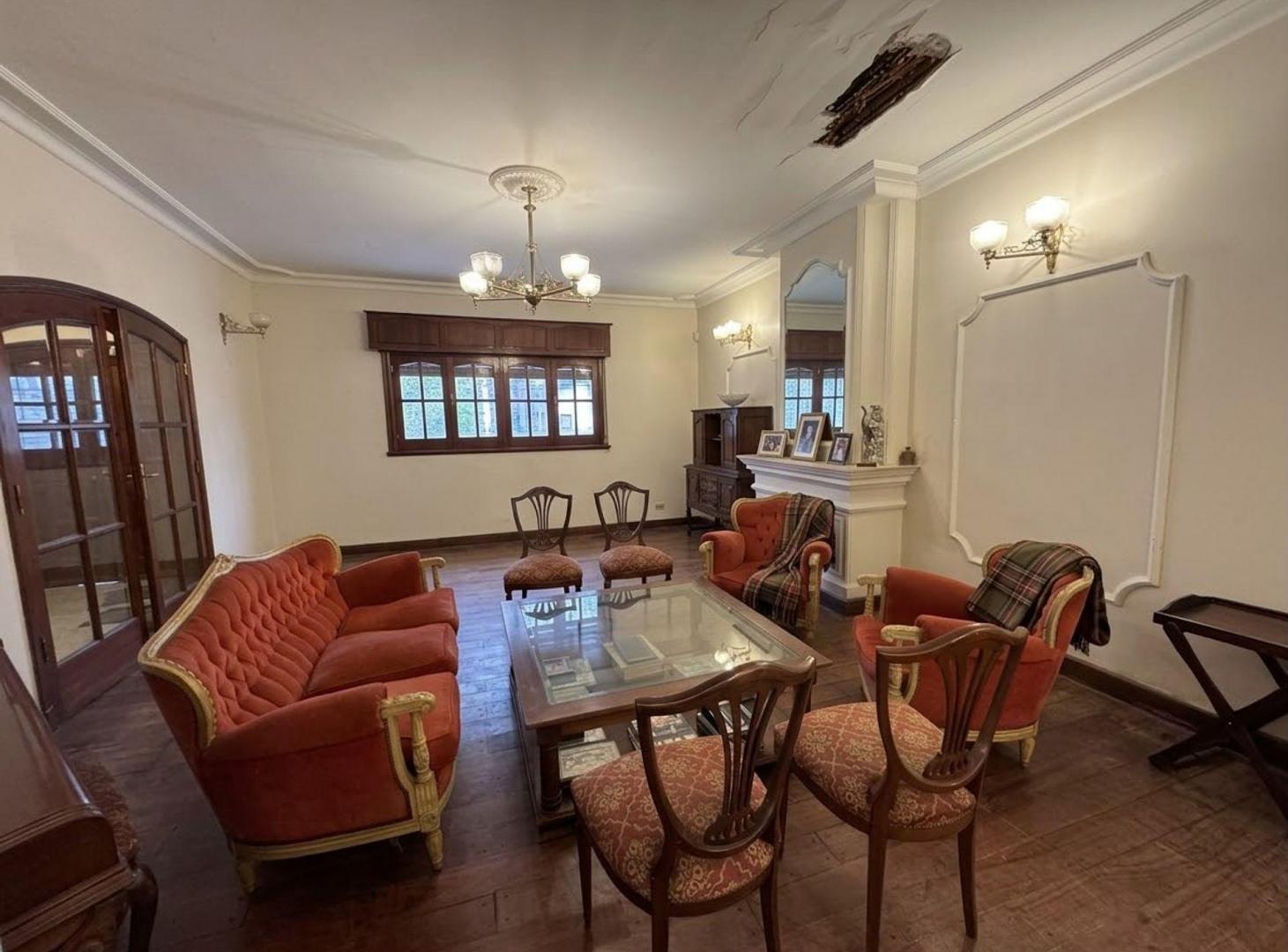 Foto de ALQUILER COMERCIAL EXCLUSIVA CASA BARRIO SUR, imagen 1