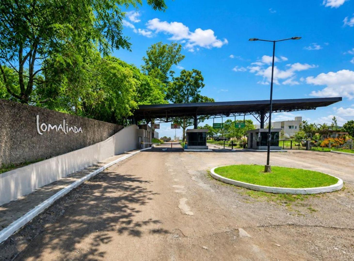 Foto de VENTA LOTE CENTRAL LOMA LINDA, imagen 1