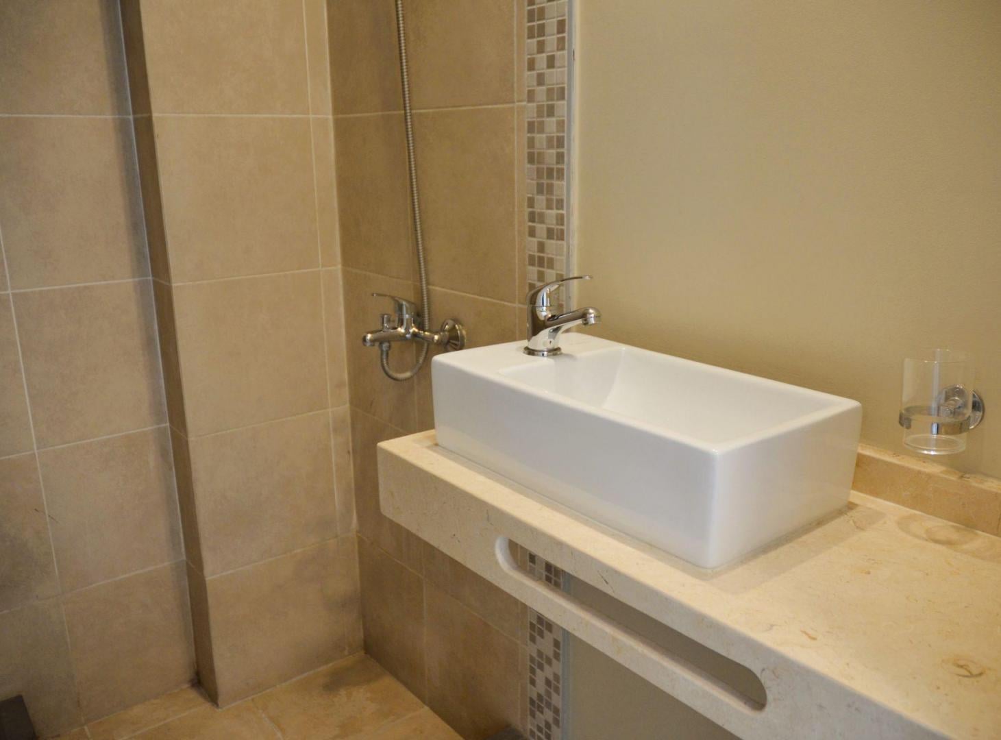Foto de VENTA DPTO 1 DORM CON TERRAZA EXCLUSIVA BARRIO SUR, imagen 3