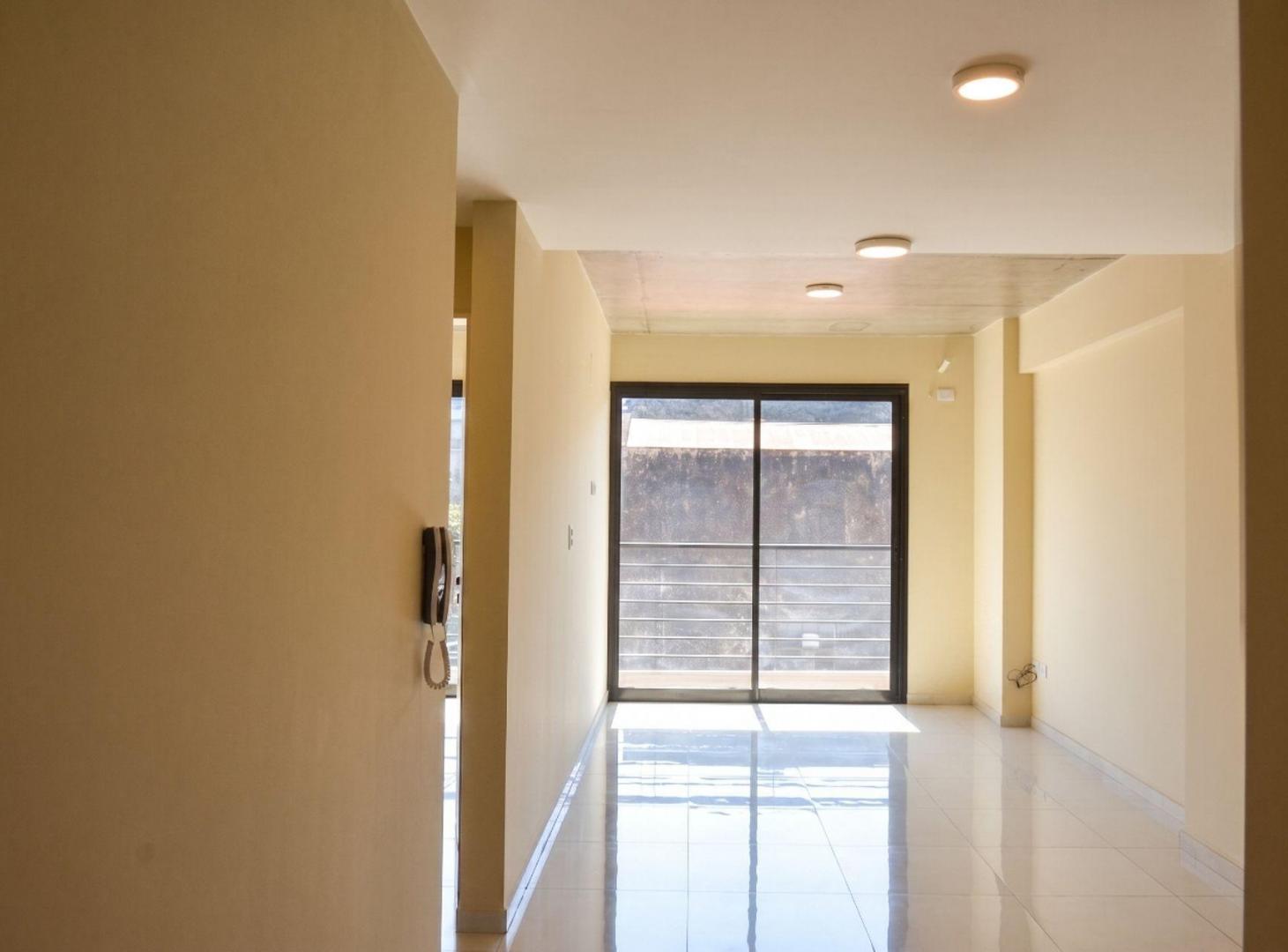 Foto de VENTA DPTO 1 DORM CON TERRAZA EXCLUSIVA BARRIO SUR, imagen 4
