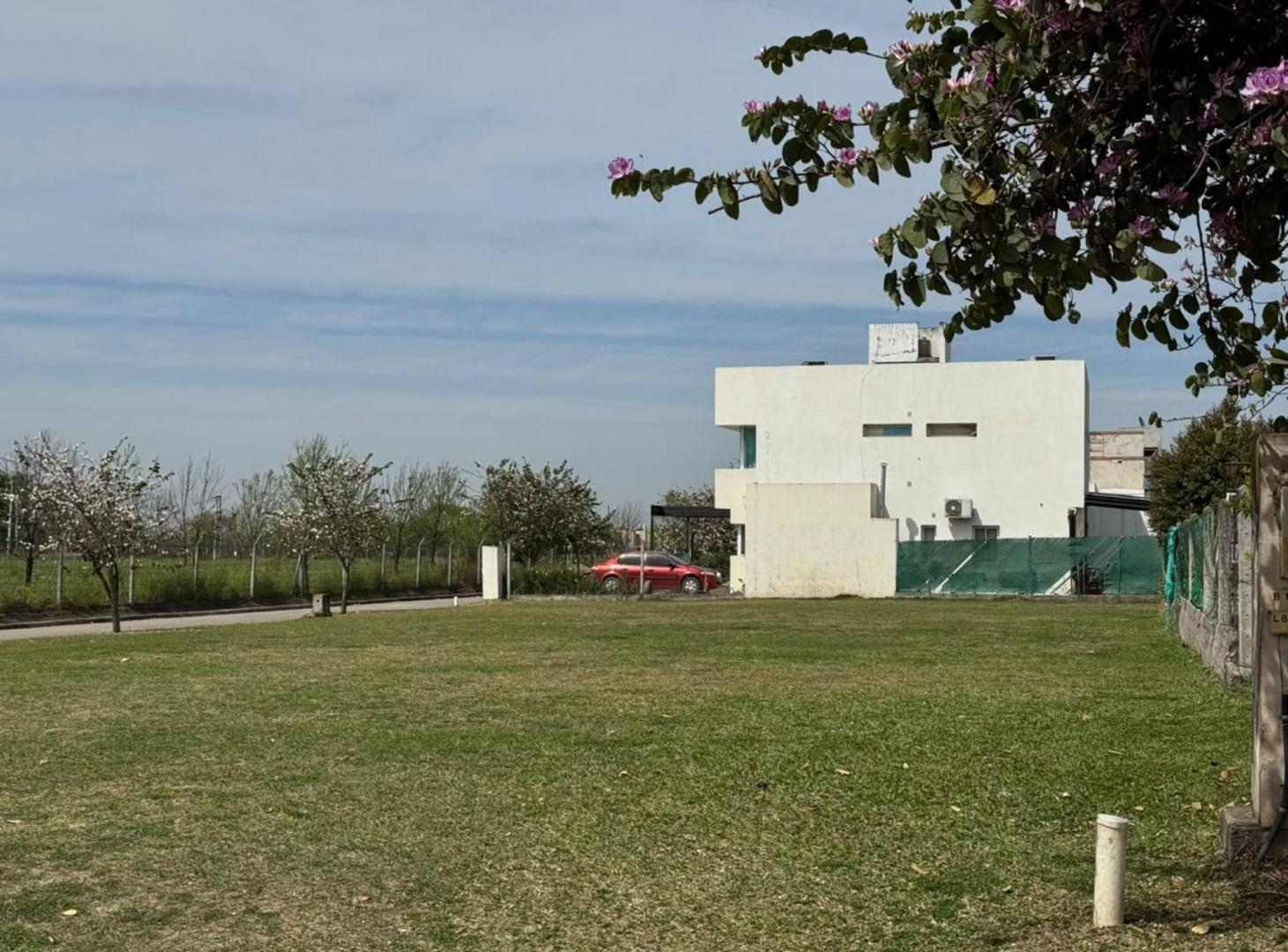 Foto de VENTA LOTE ESQUINA 641 M² EN LAS QUINTAS 1, imagen 4