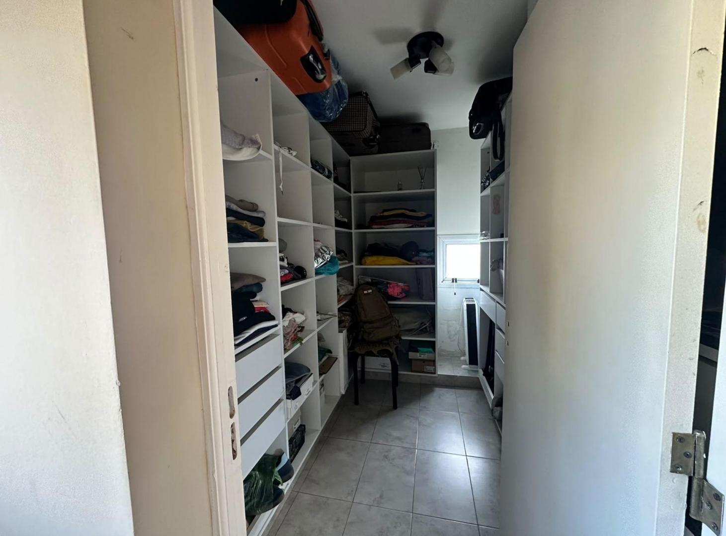 Foto de VENTA CASA COUNTRY LOMALINDA 3 DORMITORIOS C/PILET, imagen 3
