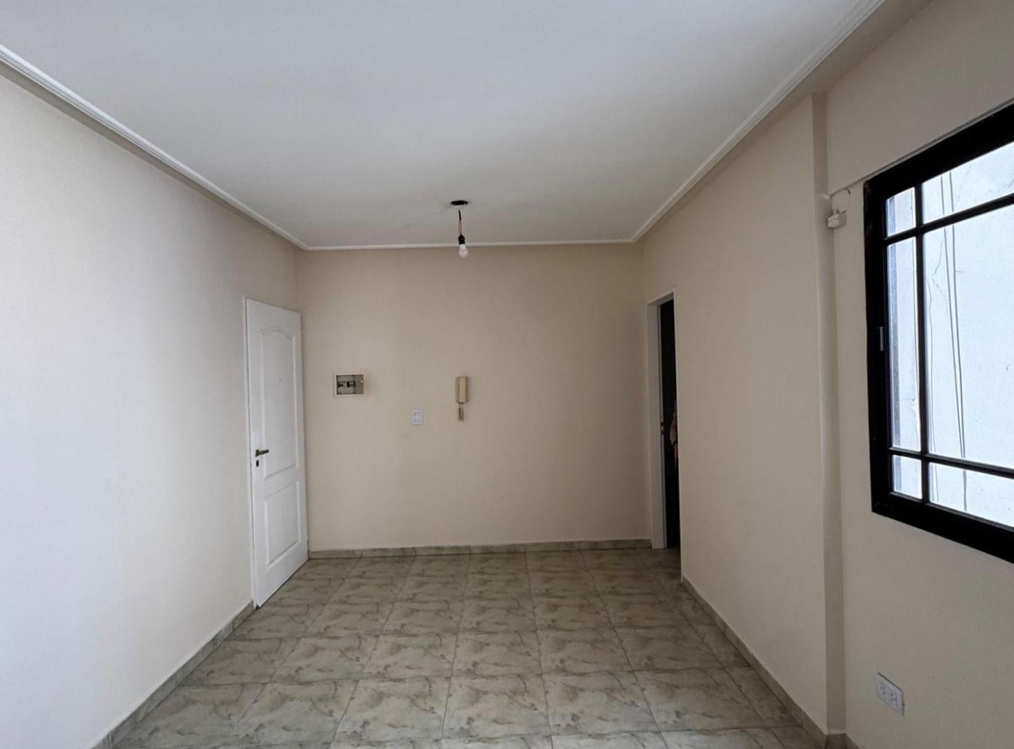 Foto de ALQUILER DEPARTAMENTO 1 DORMITORIO MICROCENTRO, imagen 4