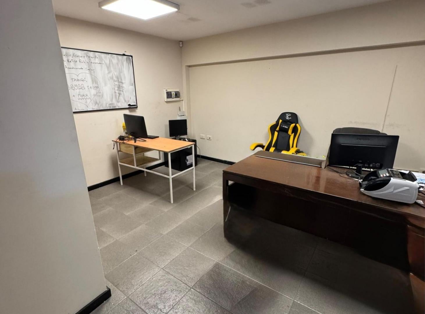 Foto de VENTA DE DEPOSITO CON OFICINAS, imagen 3