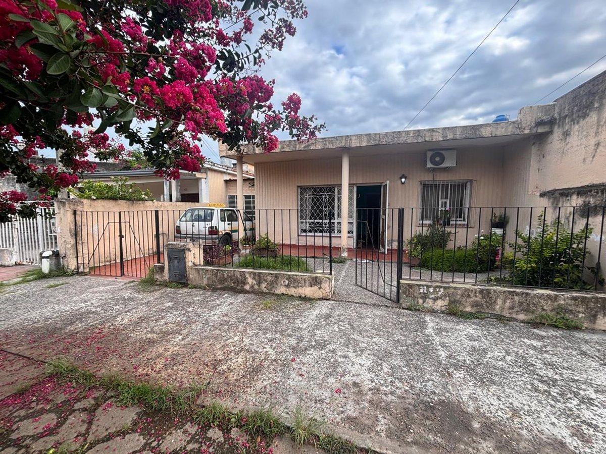 Foto de VENDO CASA A REFACCIONAR BARRIO SARMIENTO, imagen 4