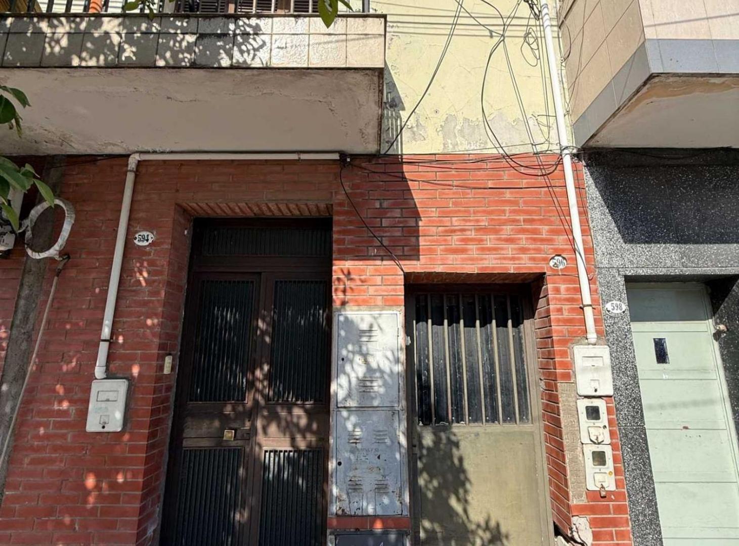Foto de VENTA DEPTO 2 DORM BARRIO SUR, imagen 2