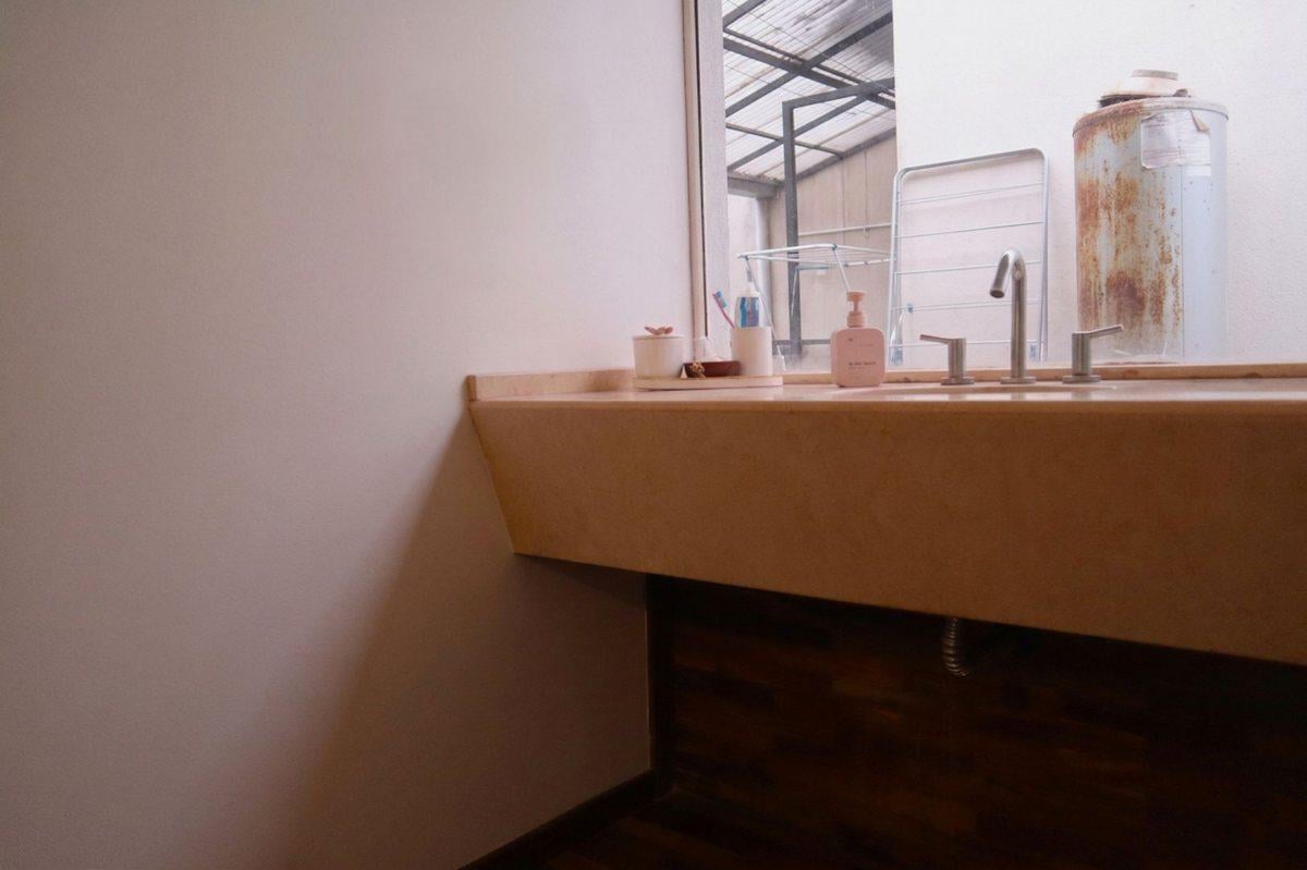 Foto de VENTA CASA EN YERBA BUENA- 4 DORM- 3 BAÑOS- PILETA, imagen 4