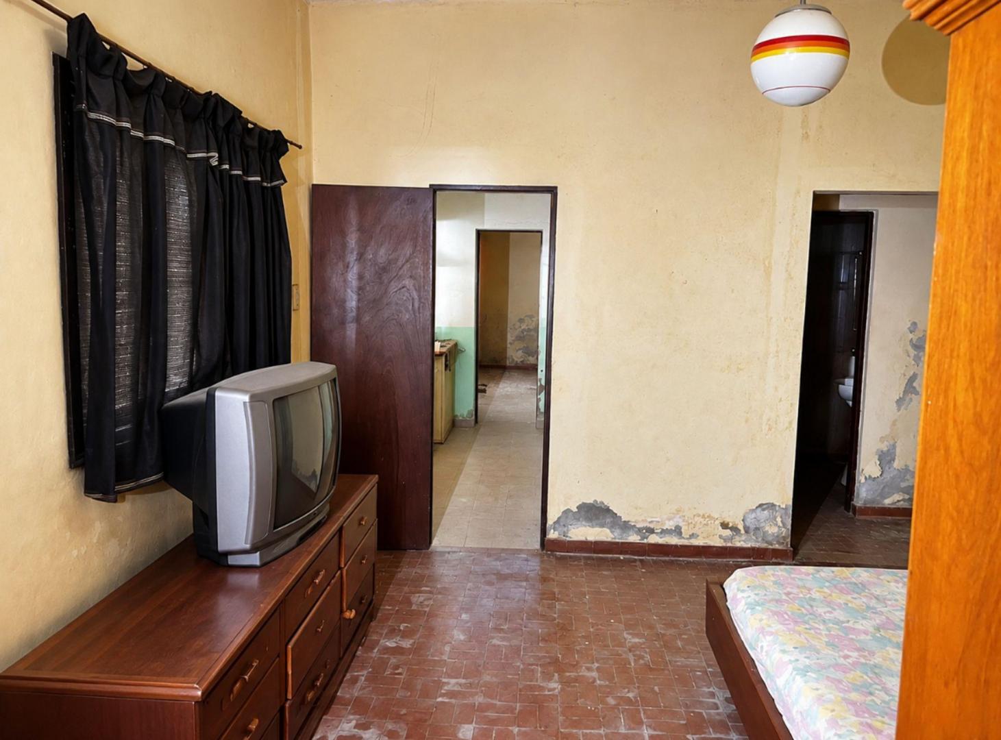 Foto de VENTA TERRENO ZONA ABASTO --262M2, imagen 4