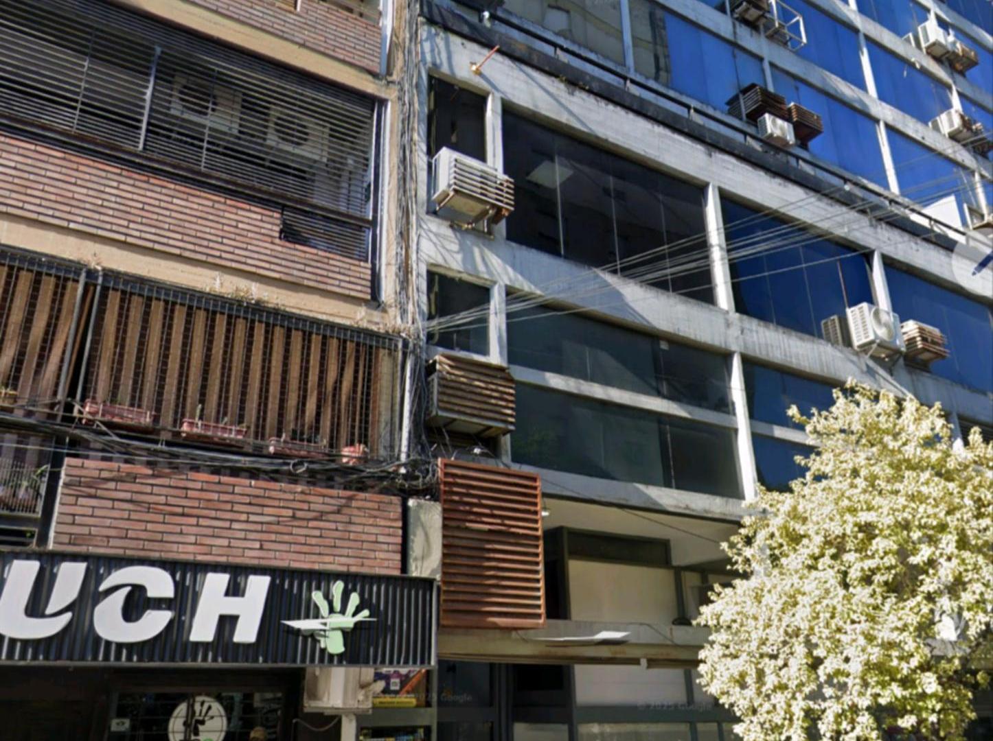 Foto de Alquiler Oficina pleno centro: Recep+ 2 box + baño, imagen 3