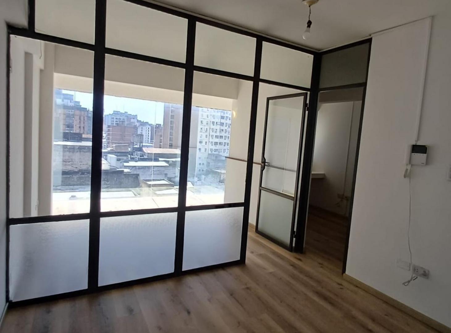 Foto de Alquiler Oficina pleno centro: Recep+ 2 box + baño, imagen 5