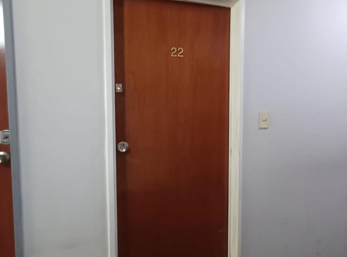 Foto de Alquiler Oficina pleno centro: Recep+ 2 box + baño, imagen 4