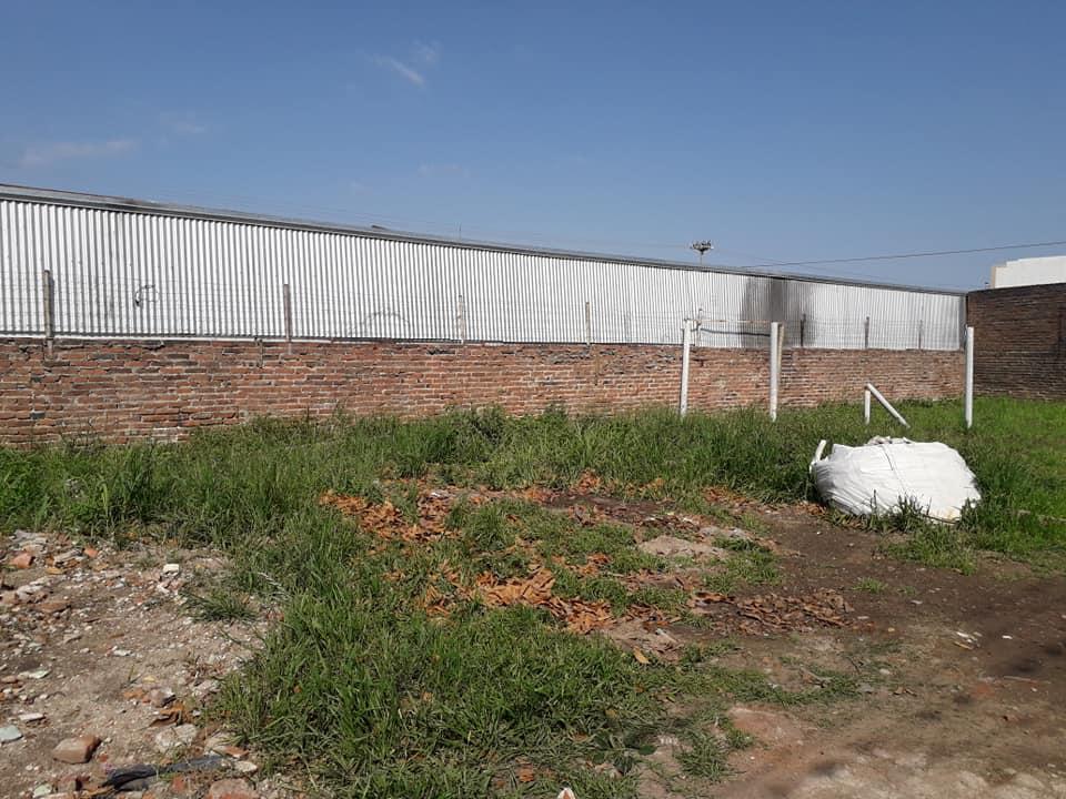 Foto de Se vende propiedad + Local. Con gran lote sobre Avenida Lujan, imagen 4