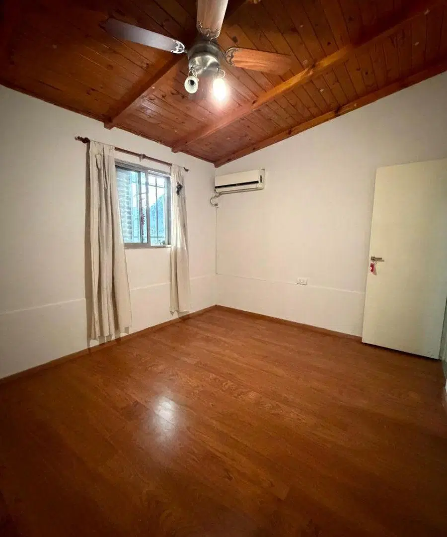 PASAJE ROCA 3208 - VENTA CASA 3 DORMITORIOS 5
