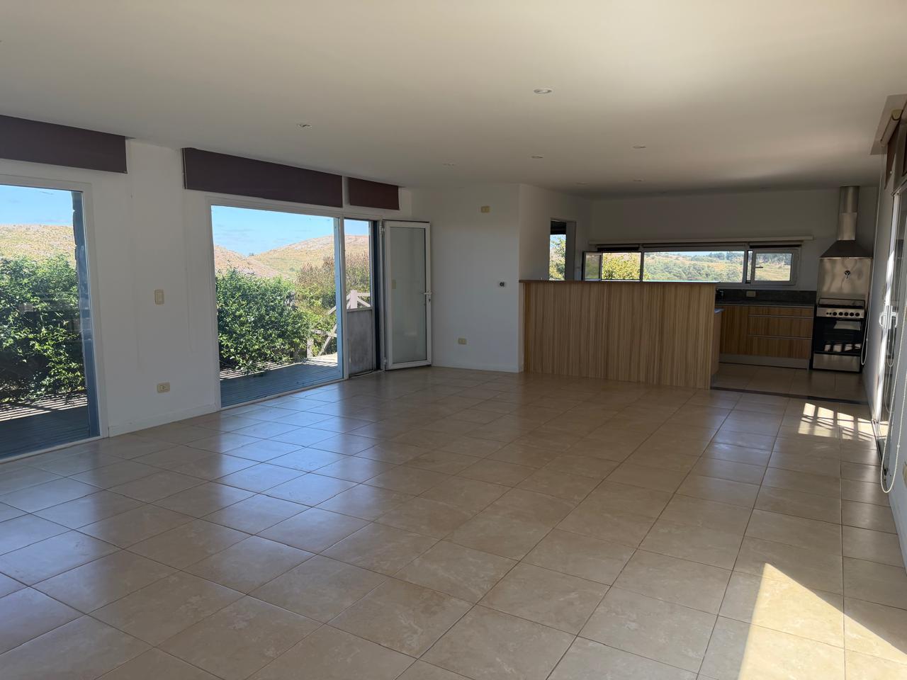Foto de Casa 4 ambientes en Barrio Cerrado. Country Valle Escondido en Tandil, imagen 2