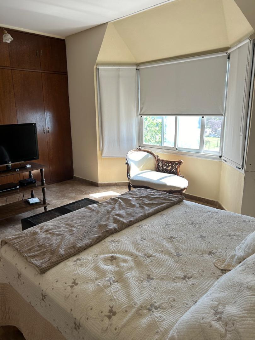 Foto de CASA EN VENTA EN EL COUNTRY EL PARAISO. RETASADA!!, imagen 3