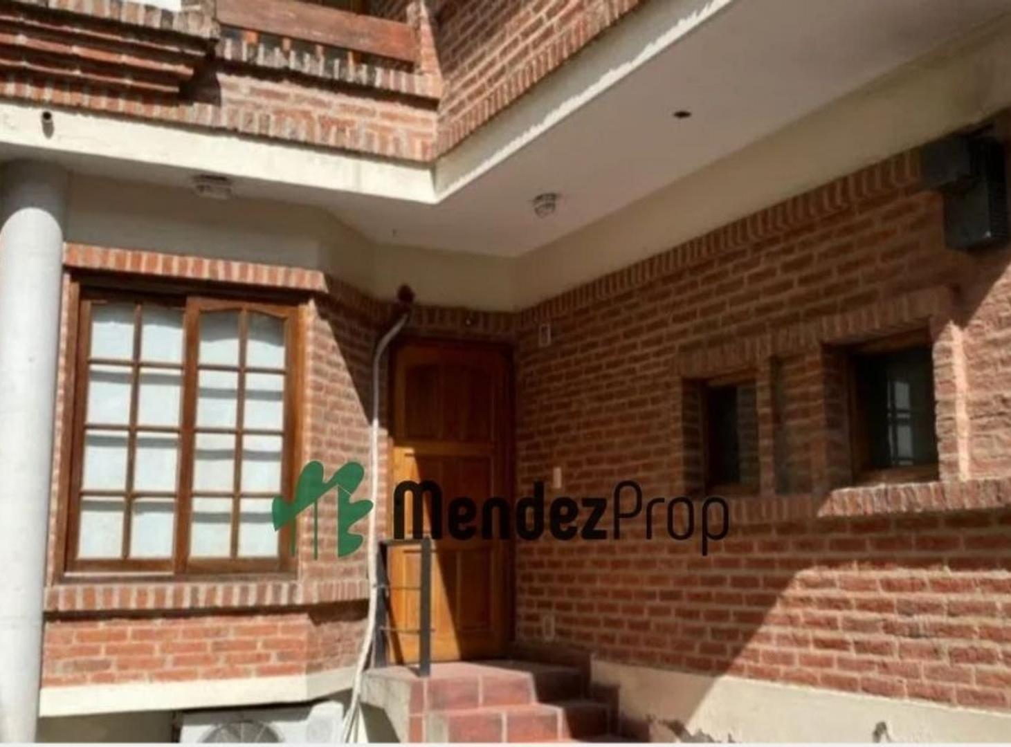 TRIPLEX EN PARQUE AVELLANEDA - APTO CREDITO