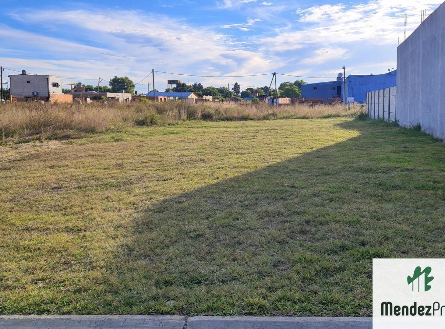 Lote en venta en Tristán Suárez – Barrio Mi Tierra