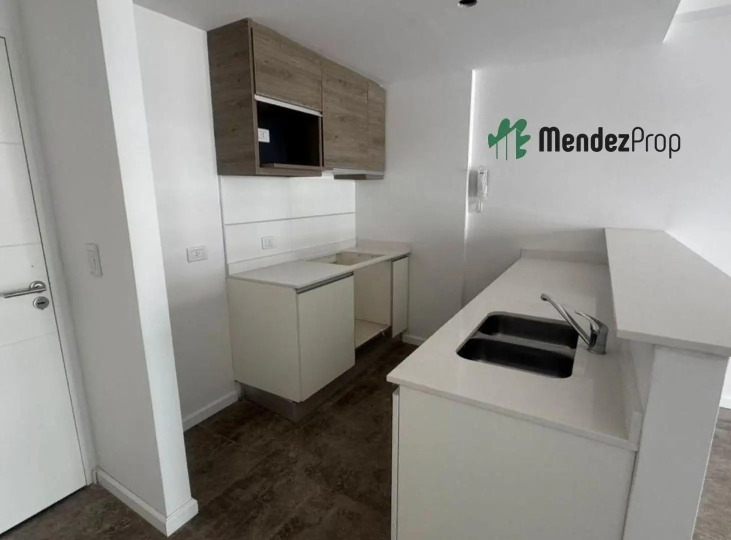DEPARTAMENTO EN ALQUILER EN CANNING 2