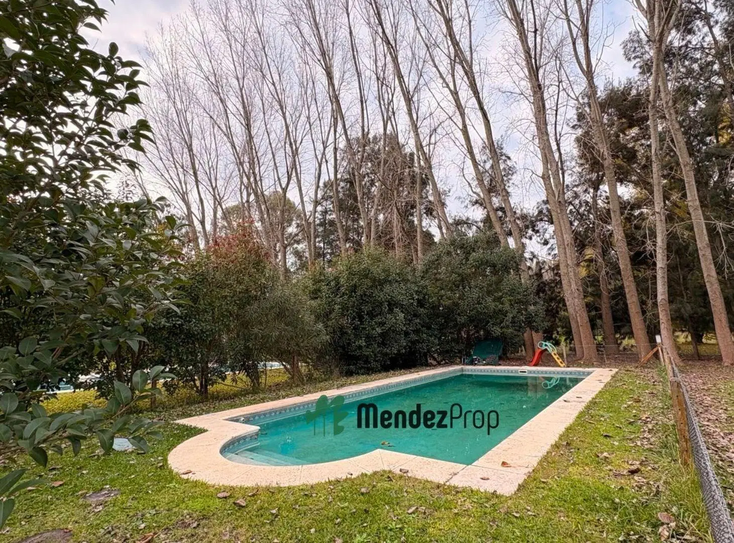 CASA EN ALQUILER EN CLUB DE CAMPO EL LAUQUEN 8