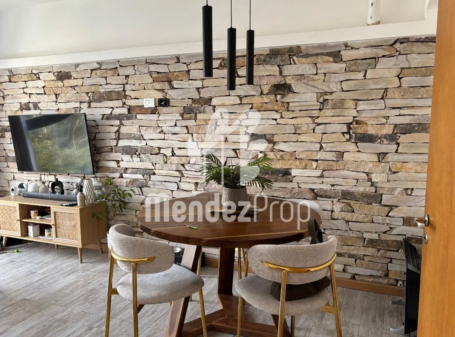 Departamento en venta  de 2 Ambientes  Complejo Main Park 1