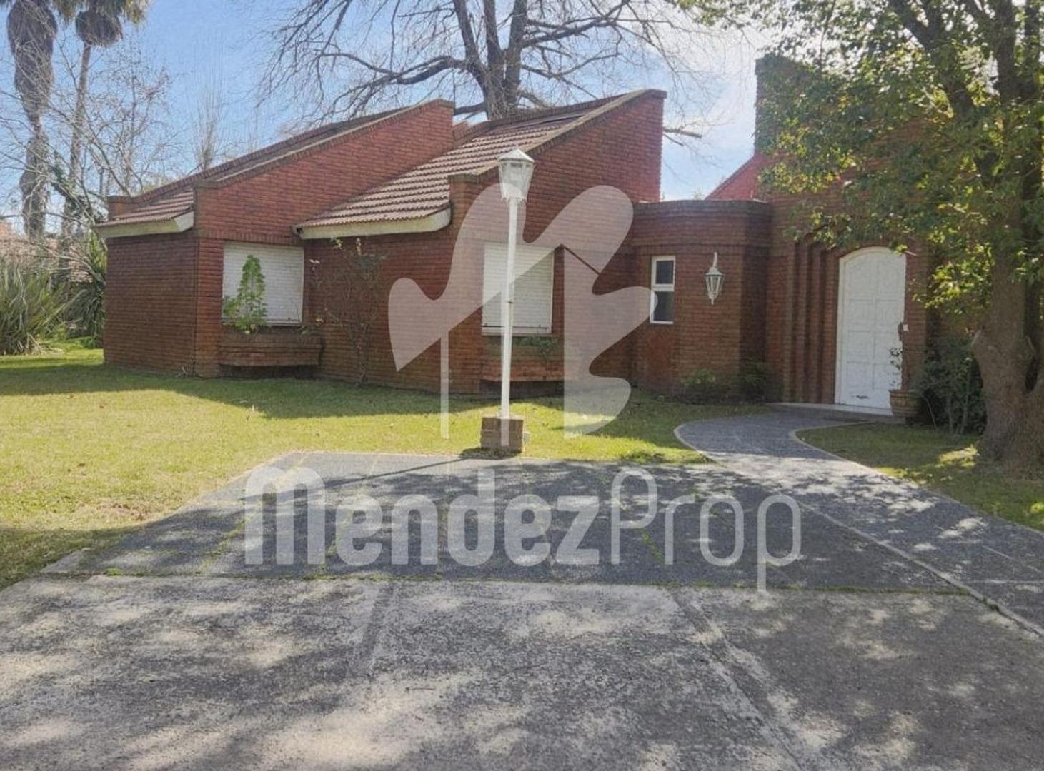 Foto de CASA EN VENTA EN EL COUNTRY EL PARAISO GUERNICA, OPRTUNIDAD!, imagen 2