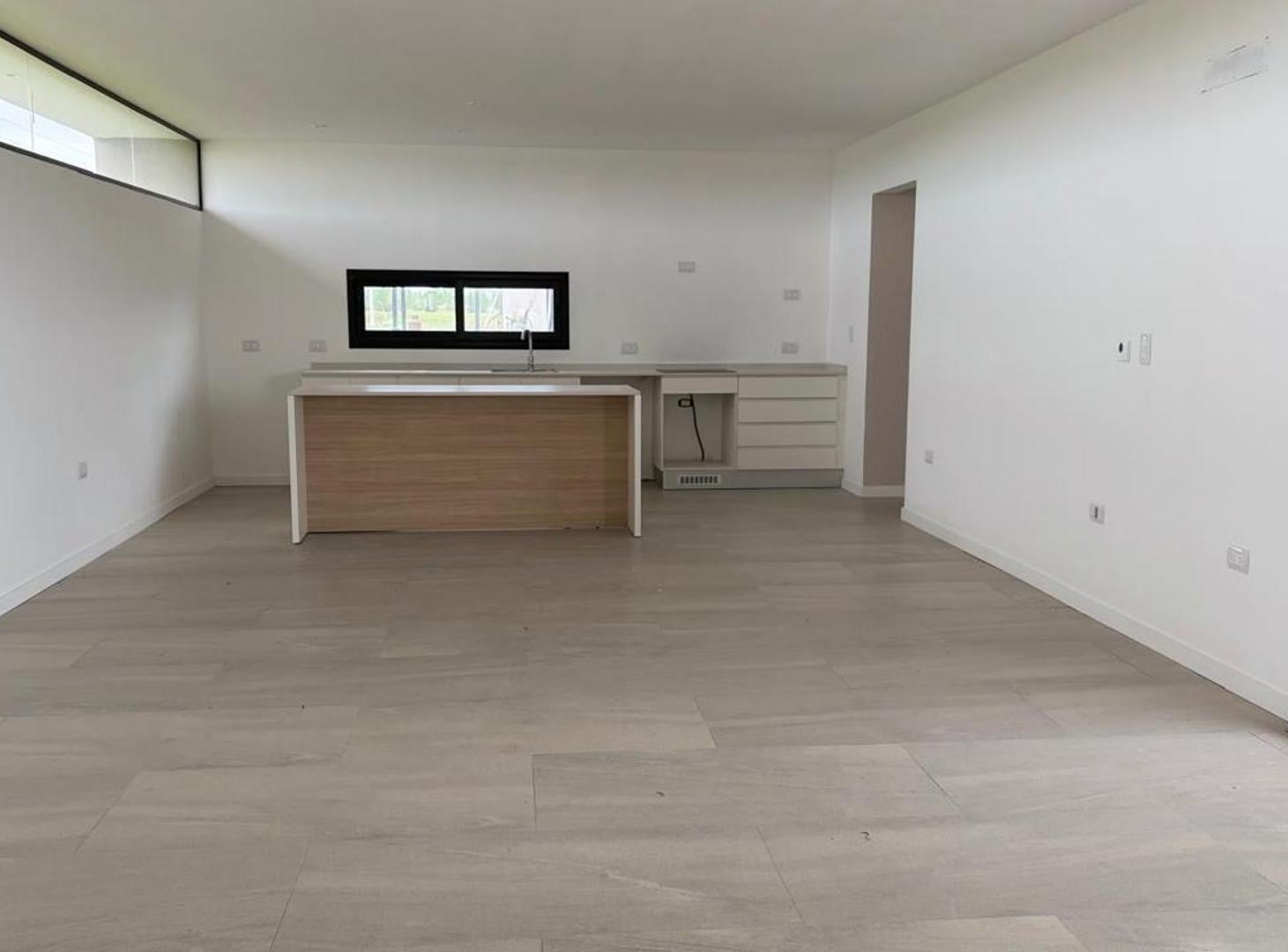 Foto de Venta de propiedad en Fincas Joven, imagen 1