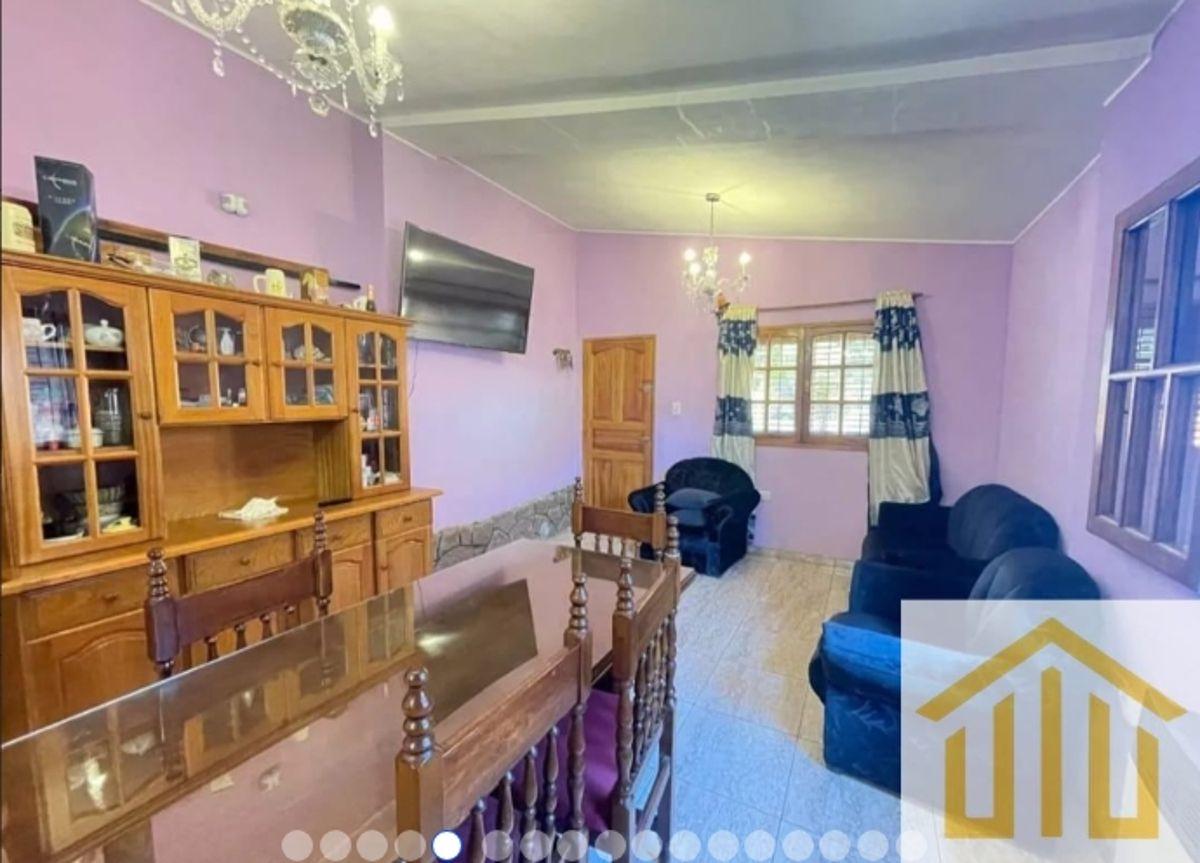 Foto de CASA 3 DORMITORIOS CENTRO CAPILLA DEL MONTE, imagen 1