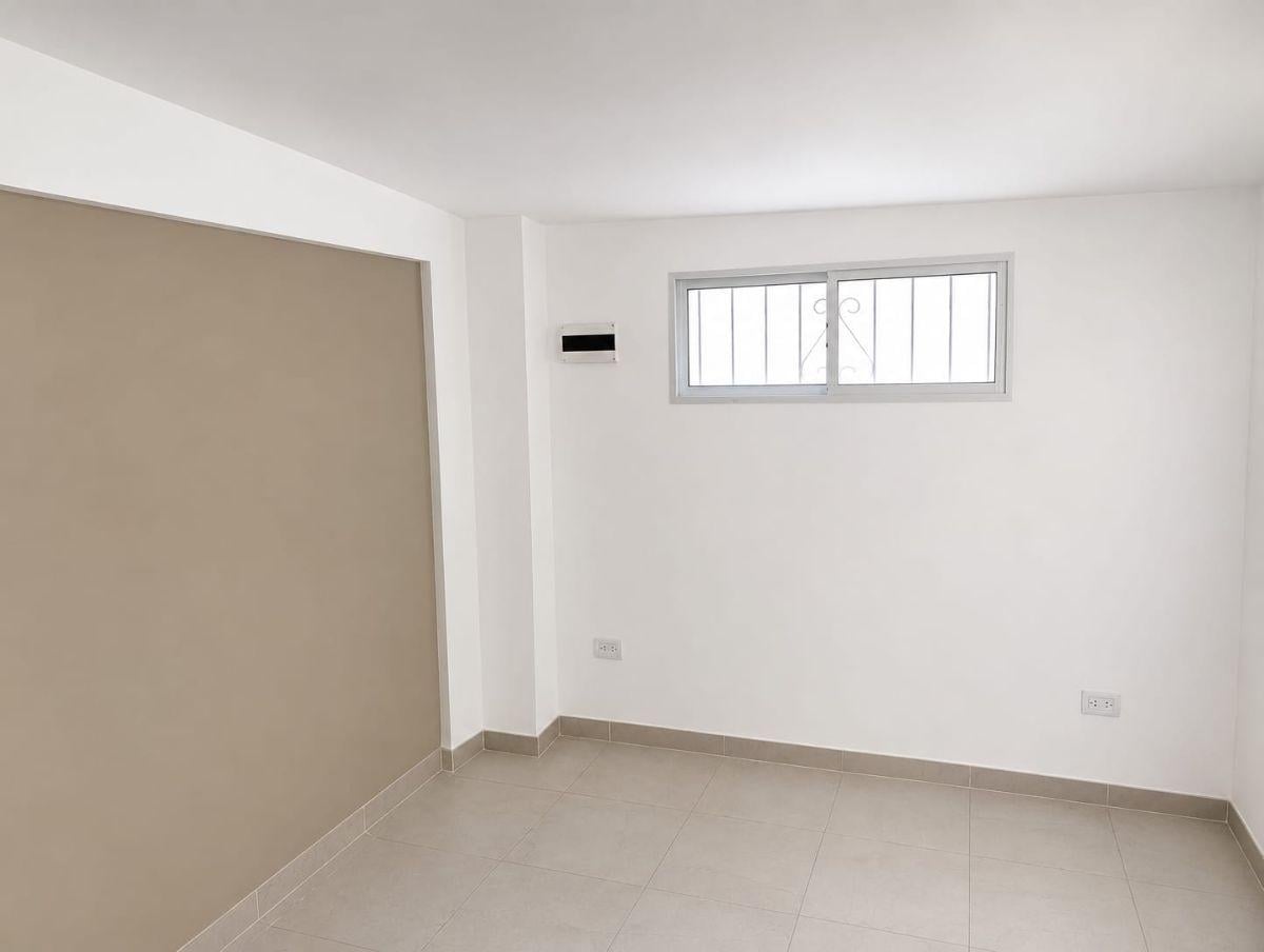 Foto de CASA EN VENTA B°CENTRO CAPILLA DEL MONTE.CORDOBA, imagen 2