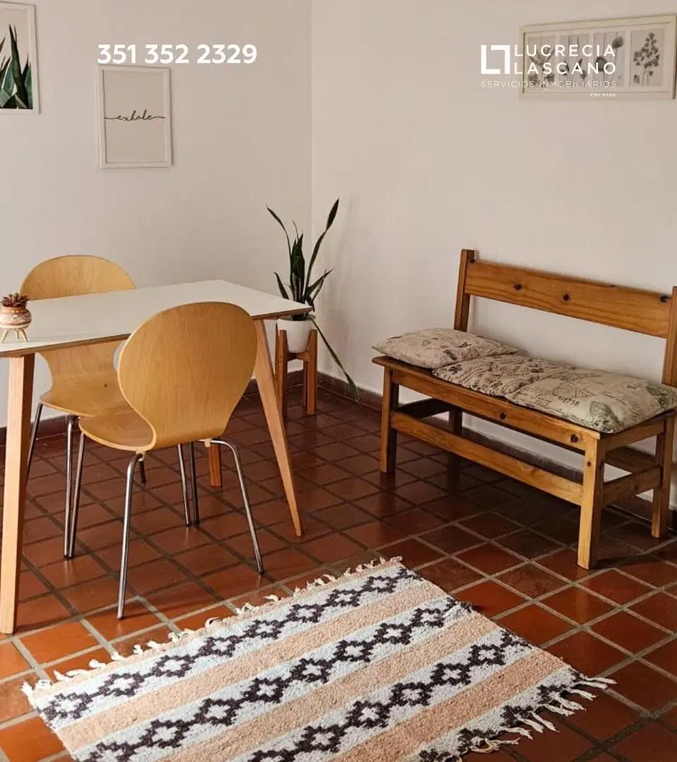 Departamento de un dormitorio con balcon en Av Santa Fe 600 5