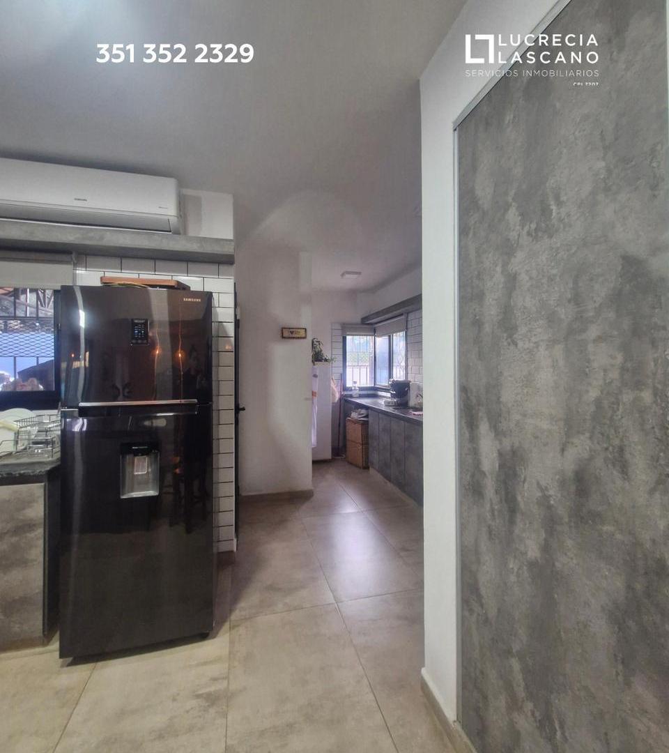 Foto de Casa en alquiler de tres dormitorios en Villa Allende Lomas a metros, imagen 1