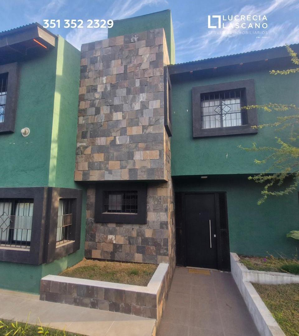 Foto de Casa en alquiler de tres dormitorios en Villa Allende Lomas a metros, imagen 3