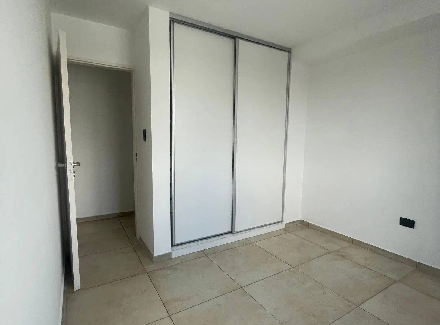 ALQUILO HERMOSO DEPARTAMENTO ALBERDI MAESTRO VIDAL 709 4