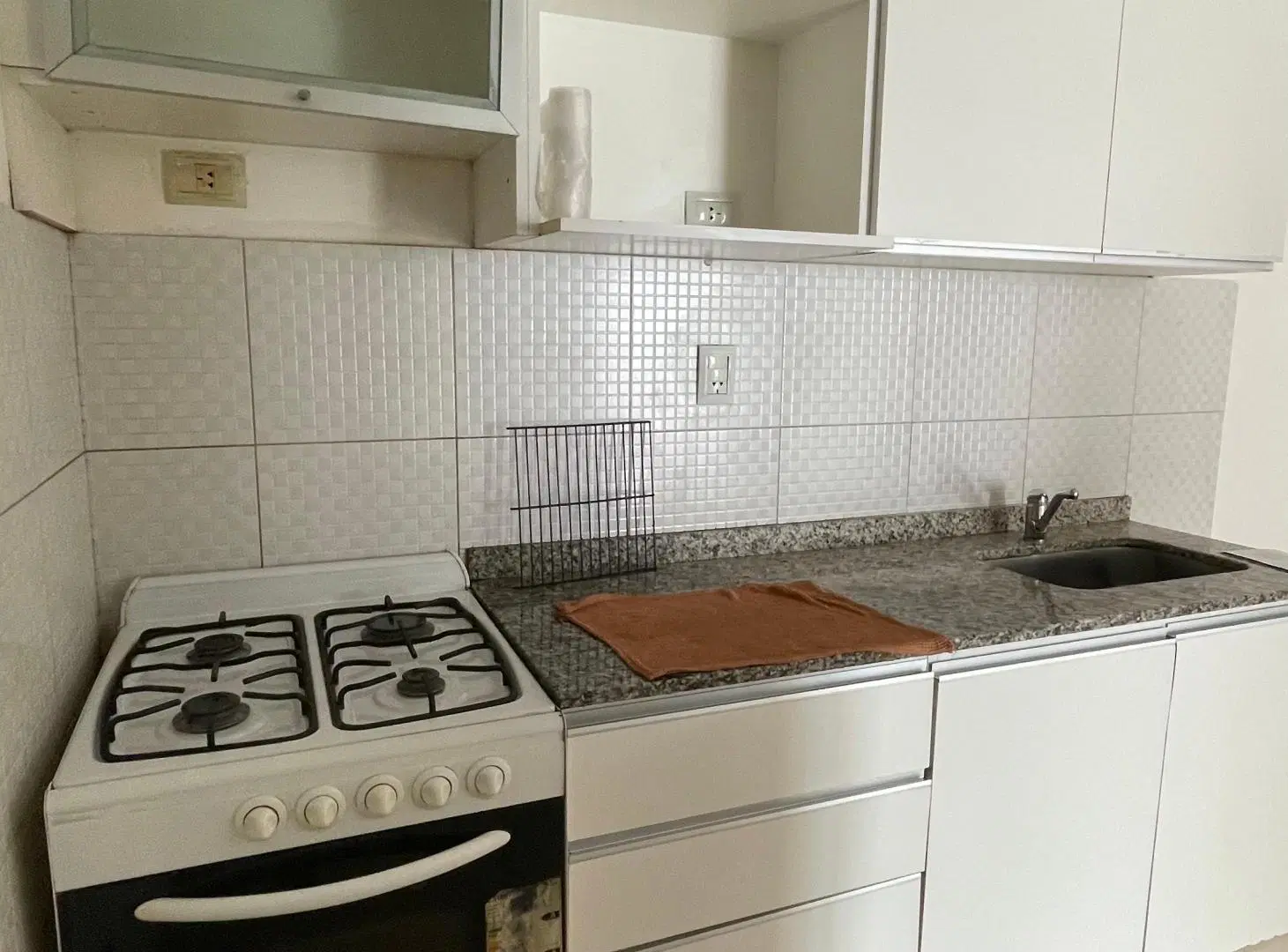 US$ 74.000 | Departamento en venta con escritura – Nueva Córdoba 8