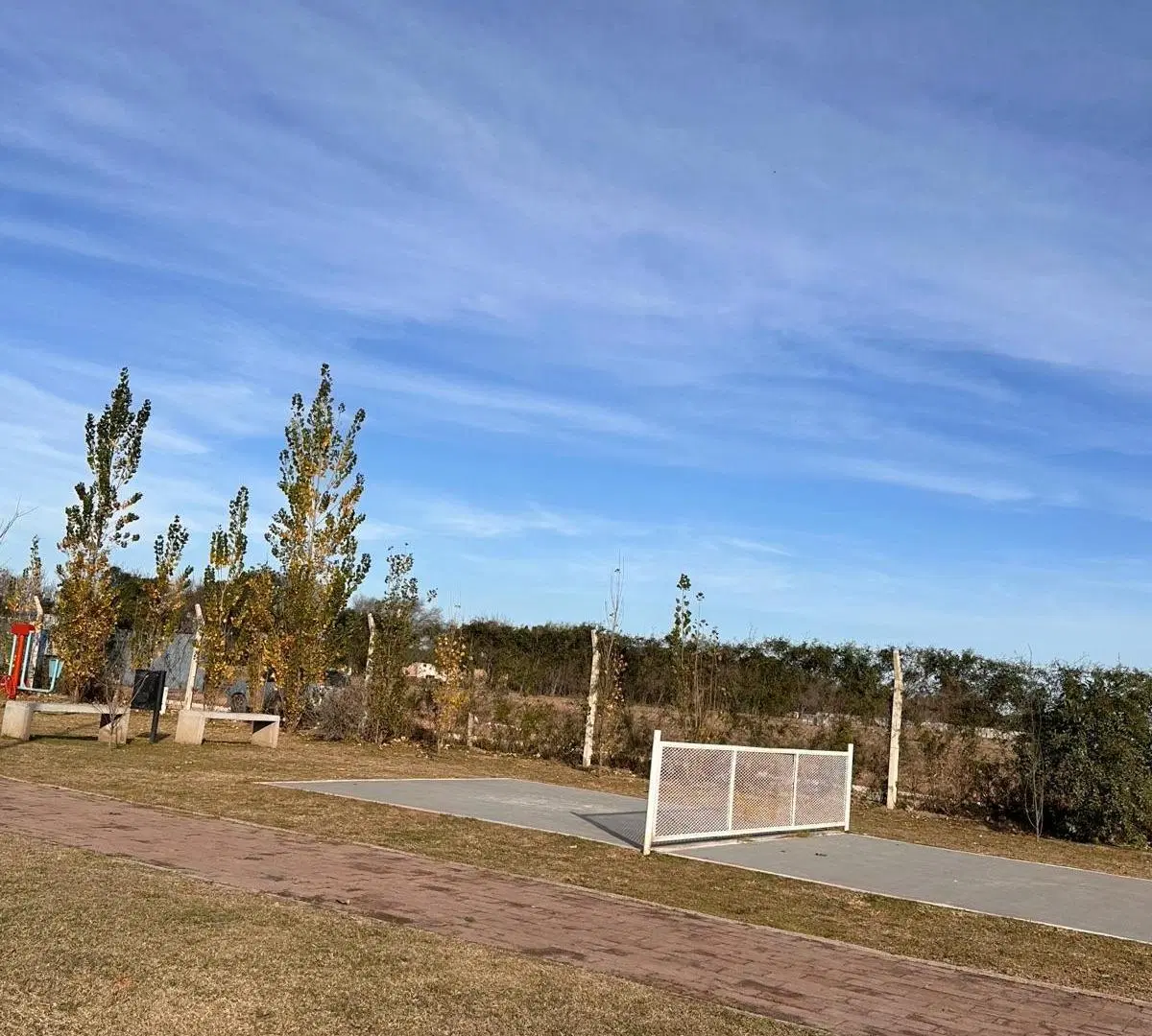 Lote apto duplex Distrito Sur 2