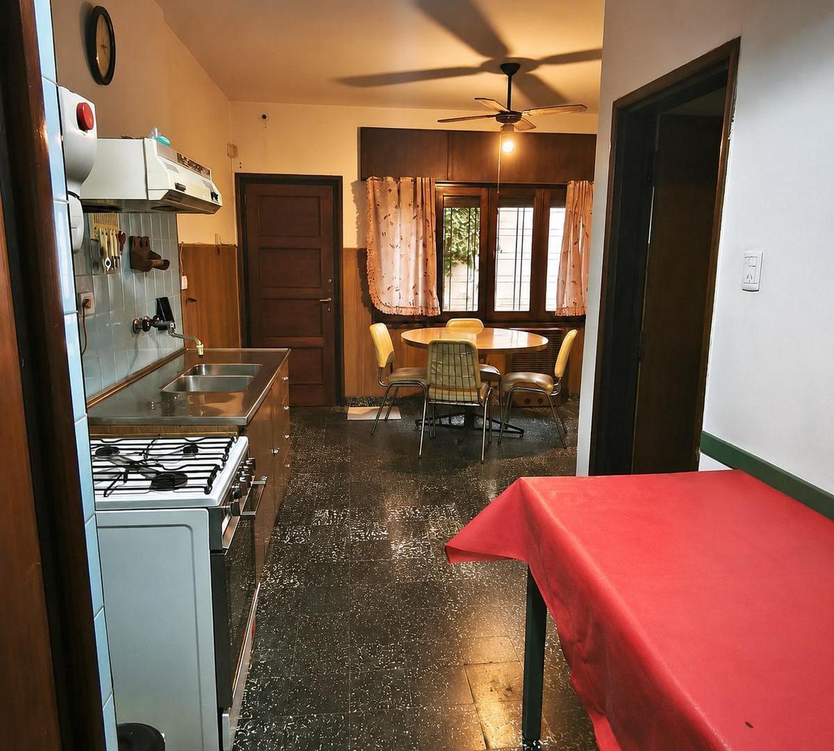 Foto de Alquiler casa a 4 cuadras del Patio Olmos - 2 dormitorios + escritorio, imagen 5