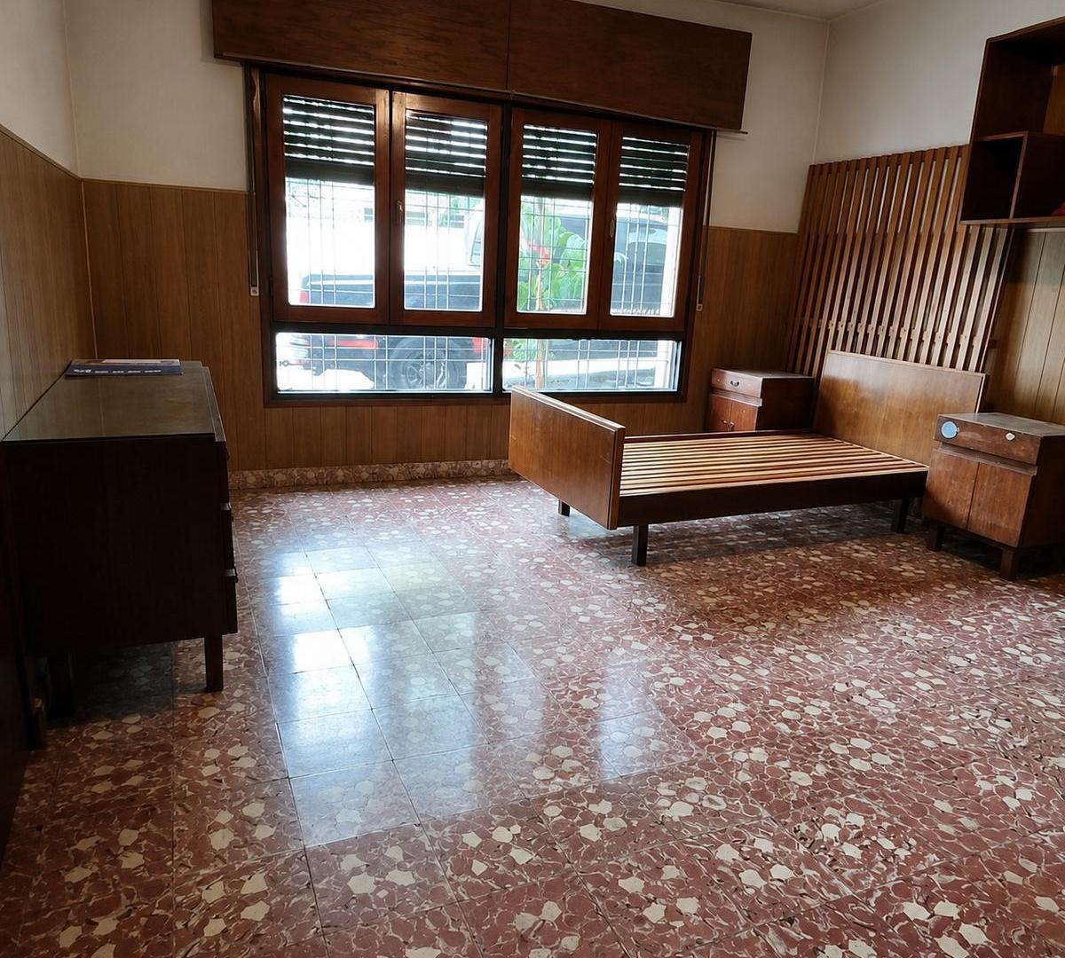Foto de Alquiler casa a 4 cuadras del Patio Olmos - 2 dormitorios + escritorio, imagen 2