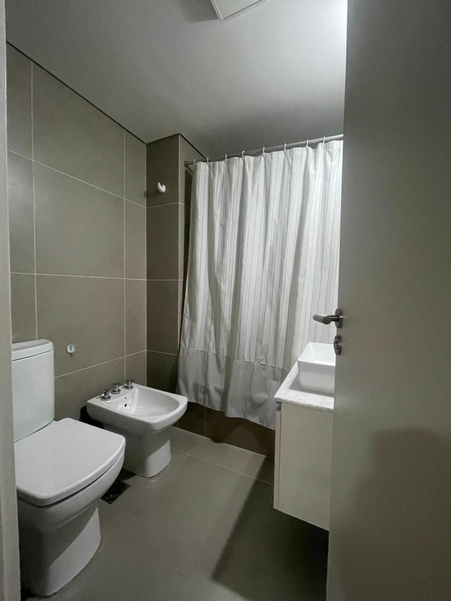 Venta - Edificio Ópera 2 Dorm. 2