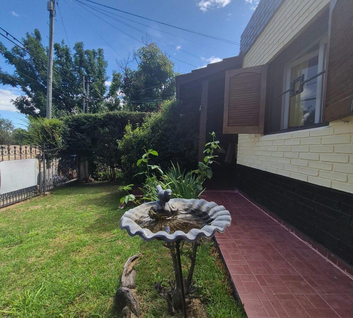 CASA 2 DORMITORIOS - OPORTUNIDAD