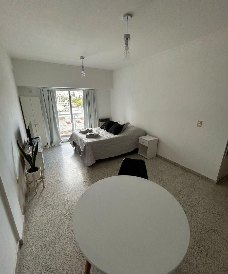 Foto de Departamento de 34 m² en alquiler temporal en La Plata. A pasos del, imagen 4