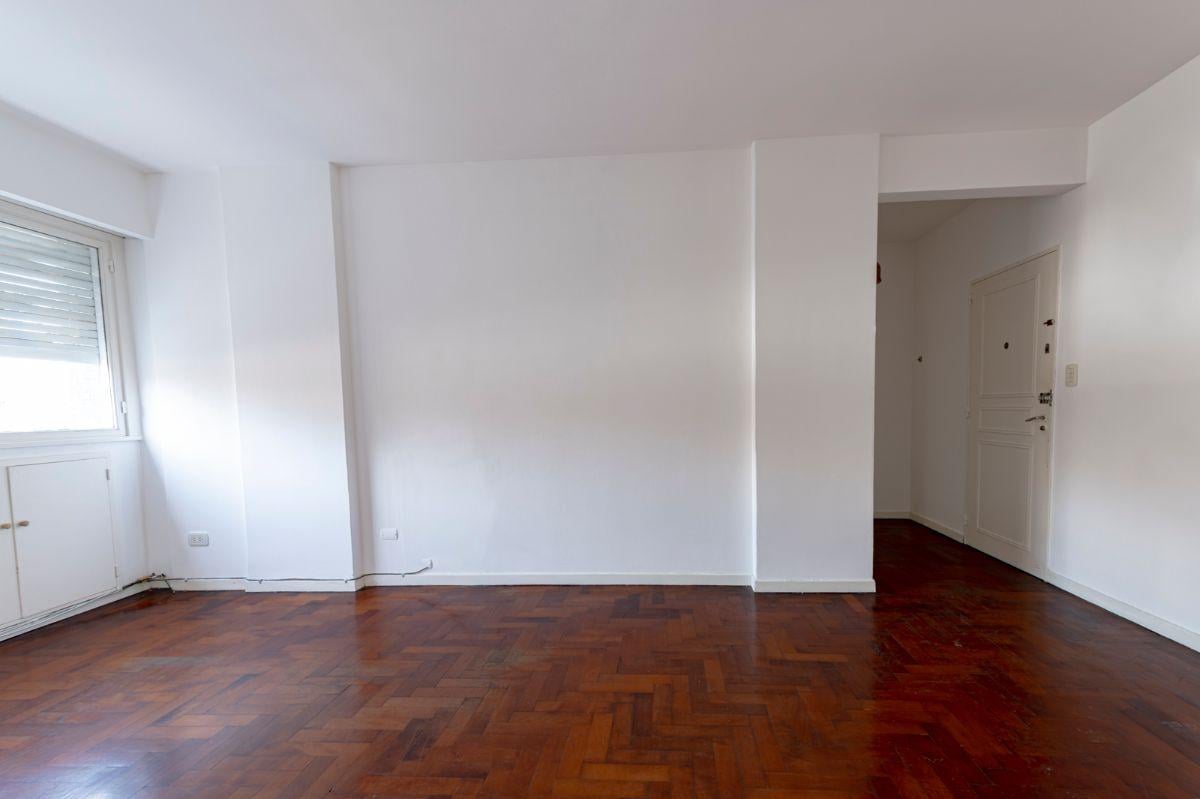 Foto de Departamento de 60 m² con 2 dormitorios en alquiler en 42 esq 9, imagen 3