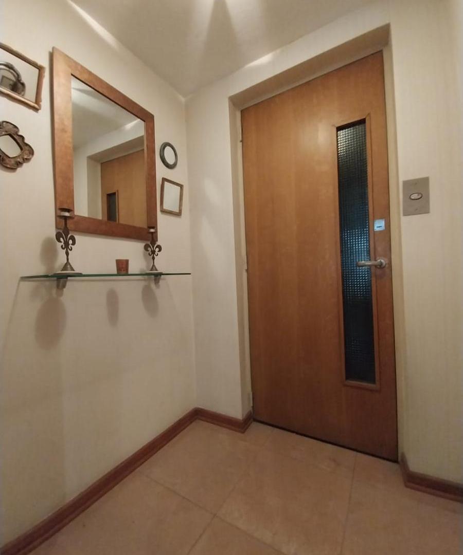 Departamento de categoría en Av. Martin García - con cochera
